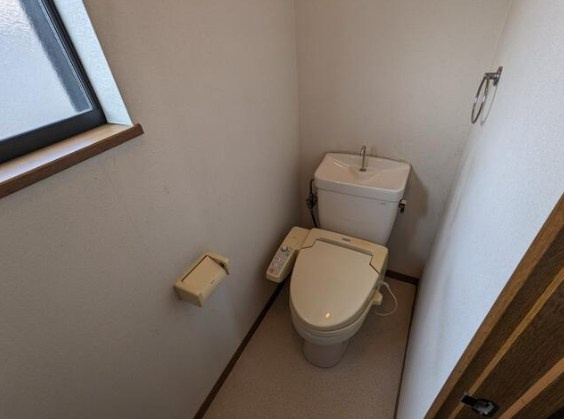 川島東代町のトイレ