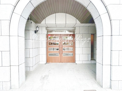 【エントランス】 | グランアルブル | お洒落なエントランス♪