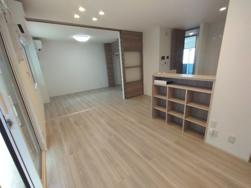 Ｄ－ａｖａｎｃｅ上六名の居間・リビング