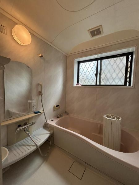 西条市大町326-14　中古住宅の浴室|リフォーム中