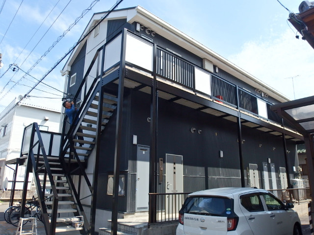 ハートヒルズ西大友の外観