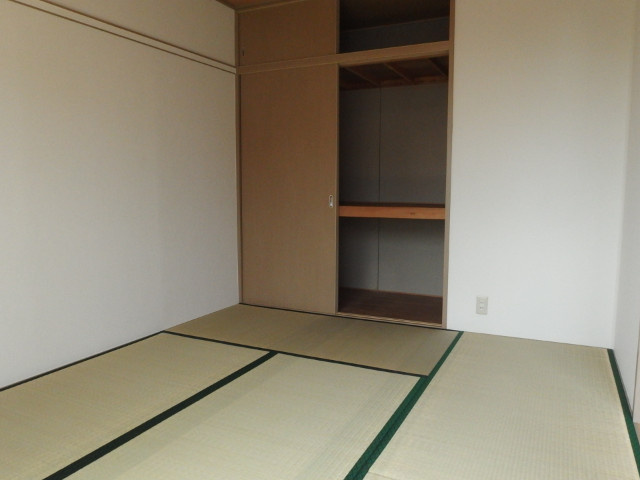 グランパス日名のその他