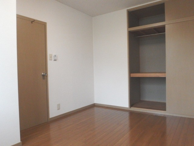 グランパス日名のその他