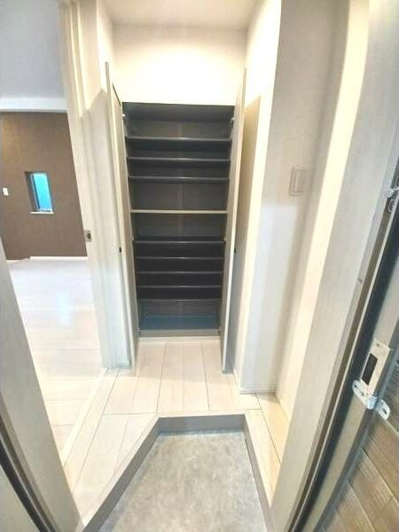 マイヴィレッタ河岸の玄関