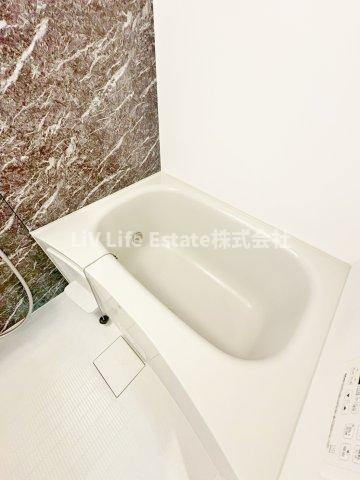 小平市学園東町３丁目のアパートの浴室