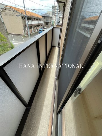 ピヴォワーヌのバルコニー