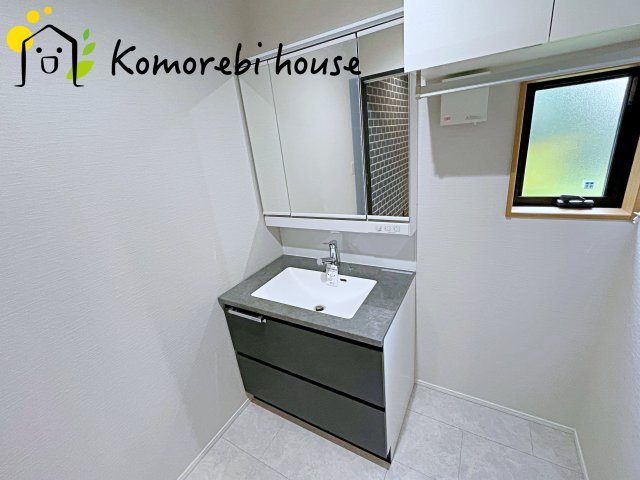 大宮堀の内３丁目　新築一戸建て　ヒルズ　Bの独立洗面台|撮影10/14