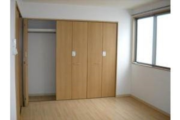 第４カネイ本町ビルの収納