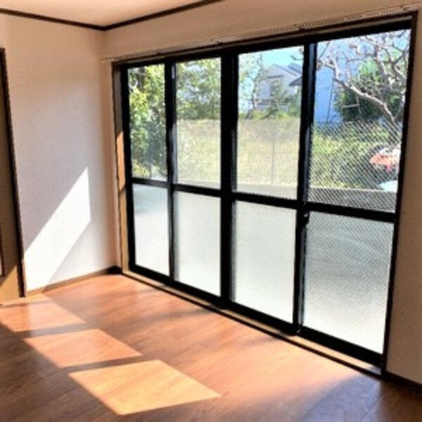 ハイステージ城山の居間・リビング