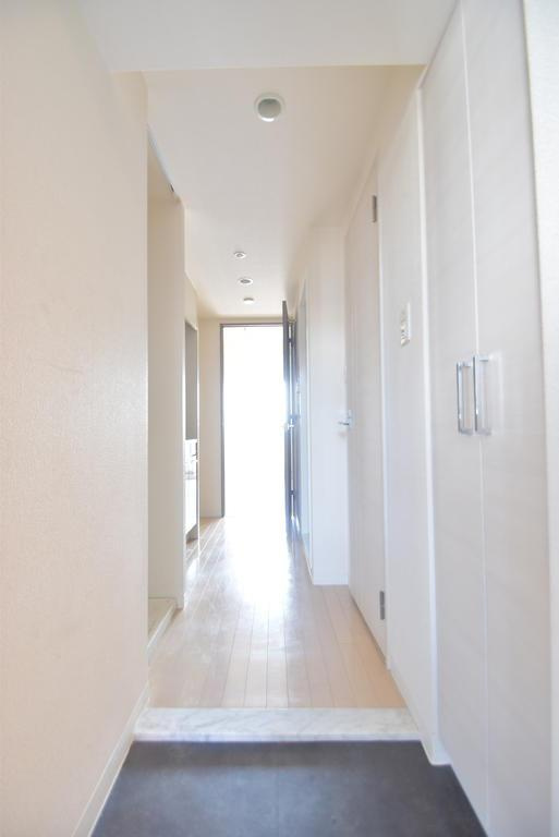 大阪市都島区東野田町５丁目の賃貸マンションの玄関