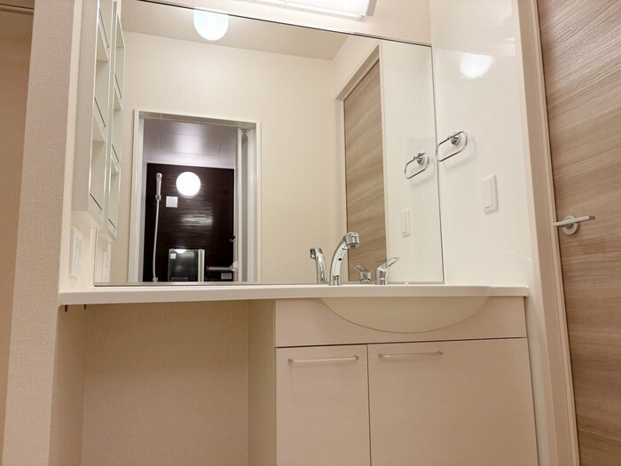 アンソレイエⅢの洗面所|洗面所