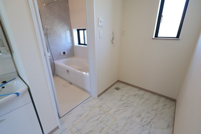 《仲介手数料無料》北区吉野町２丁目217-10新築一戸建てハートフルタウン