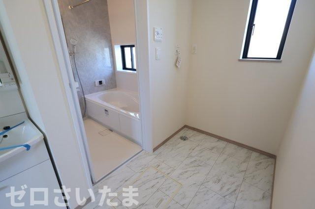 《仲介手数料無料》北区吉野町２丁目217-10新築一戸建てハートフルタウンのランドリースペース