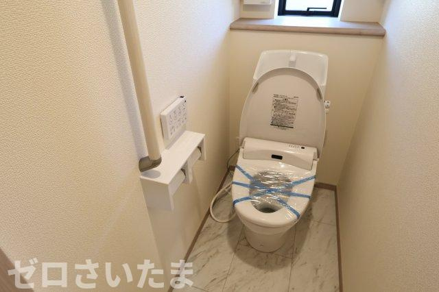 《仲介手数料無料》北区吉野町２丁目217-10新築一戸建てハートフルタウンのトイレ