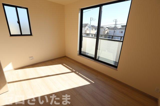 《仲介手数料無料》北区吉野町２丁目217-10新築一戸建てハートフルタウンの洋室