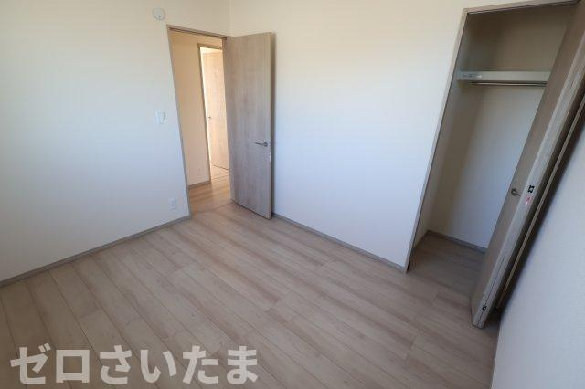 《仲介手数料無料》北区吉野町２丁目217-10新築一戸建てハートフルタウンの洋室