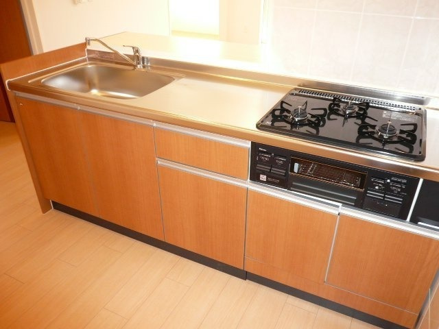 キャトルセゾン（伊賀）のキッチン