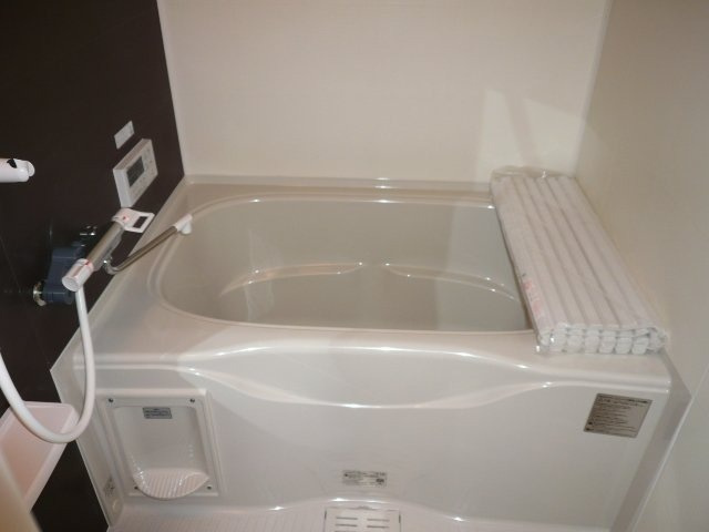 キャトルセゾン（伊賀）の浴室