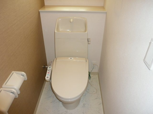 キャトルセゾン（伊賀）のトイレ