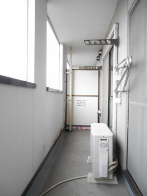 【バルコニー】 | ペルグランデＭ | バルコニー