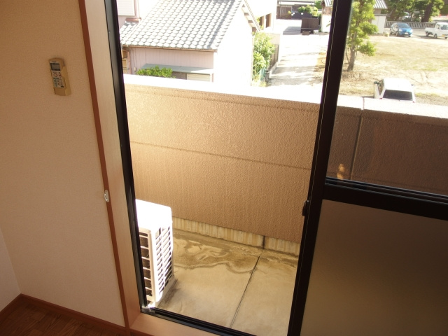 ブルーサンズ１号館のバルコニー