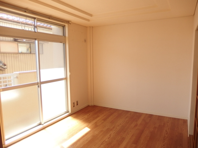 コーポ太田の居間・リビング