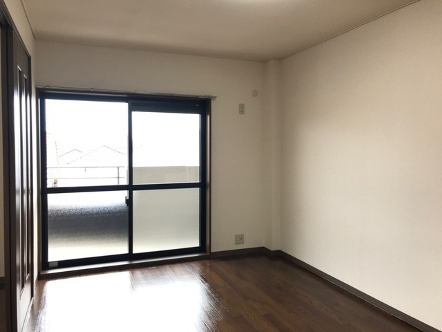 サンタプレイス岡崎の居間・リビング