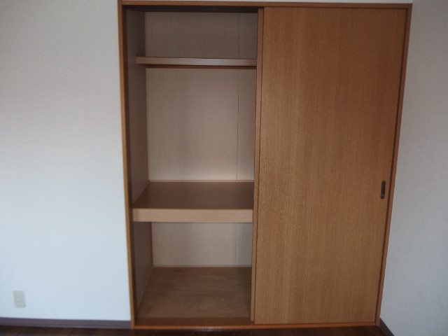 レスポワール太田の収納