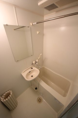 【浴室】 | サンファームＫ