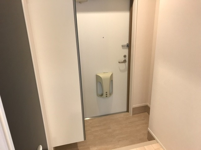 リベルタＳの玄関