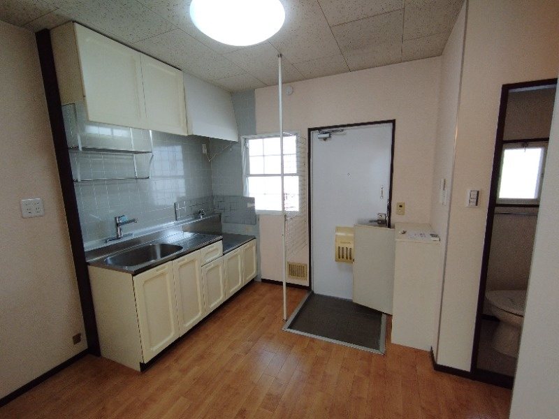 メゾン宝佳の居間・リビング