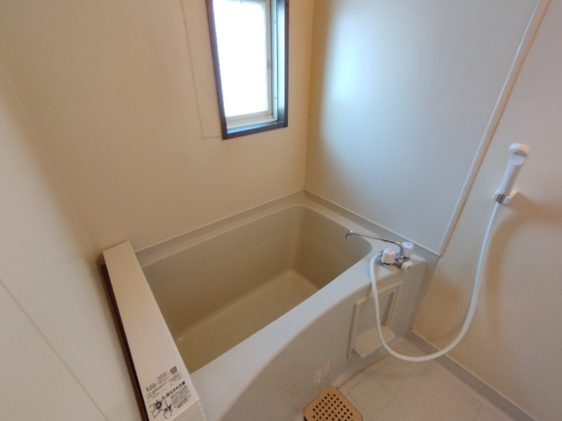 メゾン宝佳の浴室