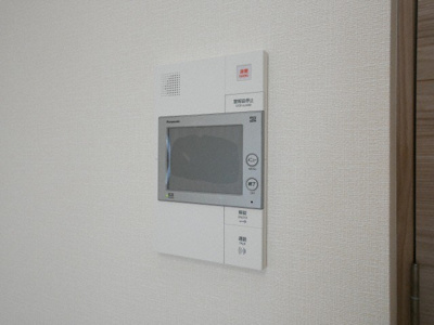 【セキュリティ】 | プレサンス THE TENNOJI 逢阪トゥルー | モニター付きインターホンです