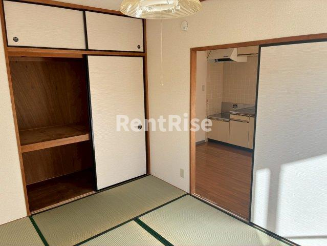 プロスパ六番街の和室