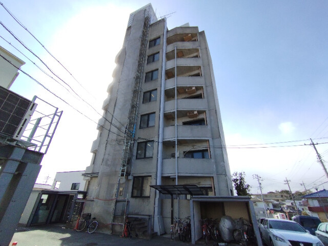 ＦＬＡＴＳわかまつの外観