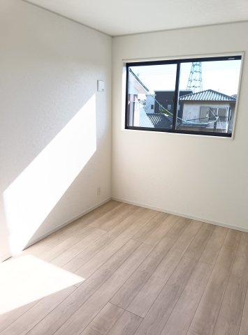 筑西市井上　第1　2号棟の洋室