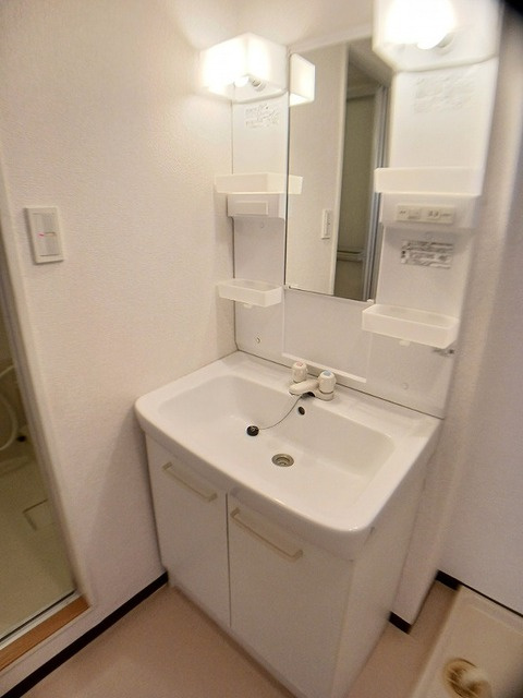 カサグラシアＢの洗面所