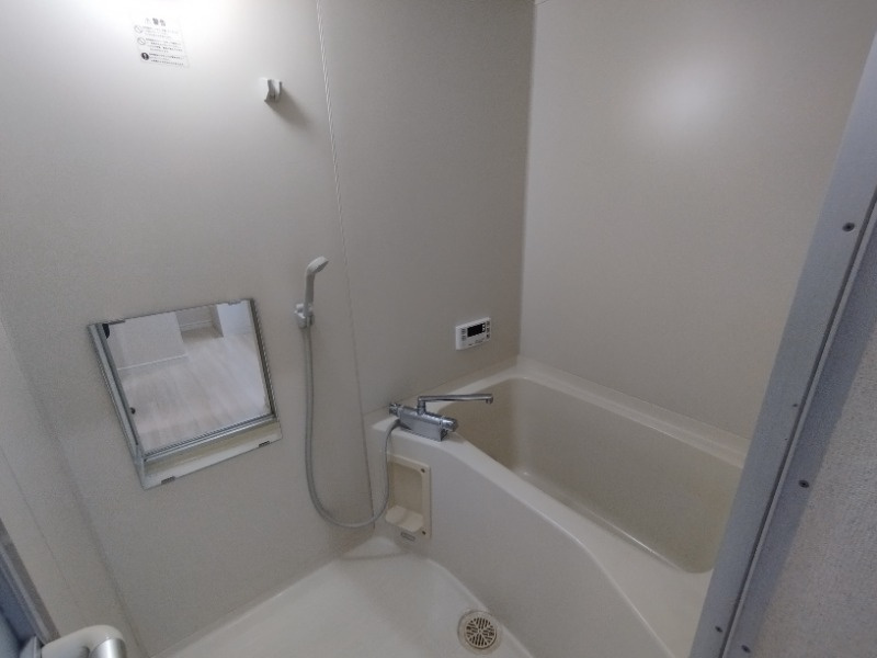 ヴィラ家奈Ａの浴室