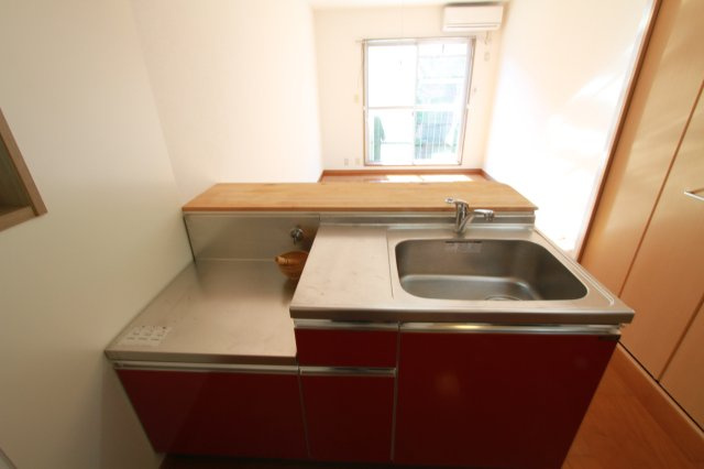 メゾン29　フルリノベーション済　南東角部屋　ネット0のキッチン