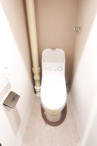 綾瀬ファイナンスのトイレ