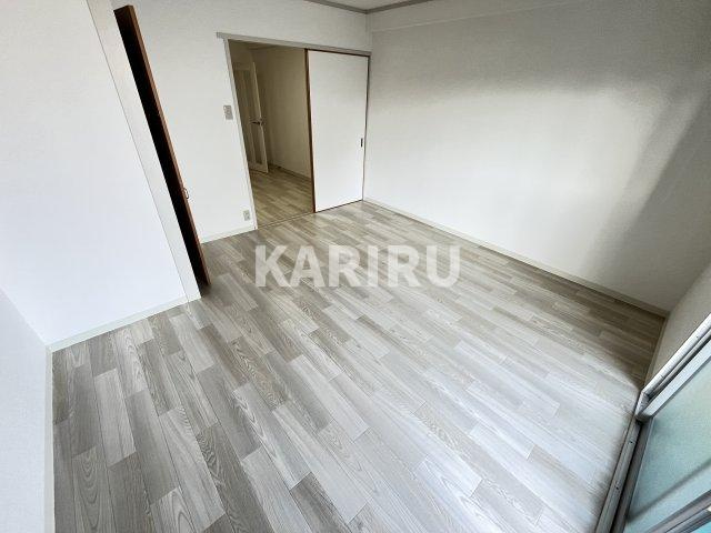 雅叙園ハイツの洋室