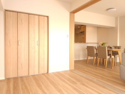 【洋室】 | ローズハイツ芦屋