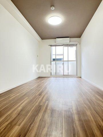 サンヴィラ都島北通の居間・リビング