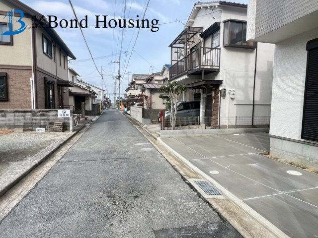 山陽「藤江」駅徒歩4分・南向き4LDK　藤が丘2丁目の前面道路含む現地写真