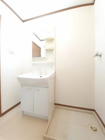 プチレジデンス　ディーヴァ　Ｄの洗面所