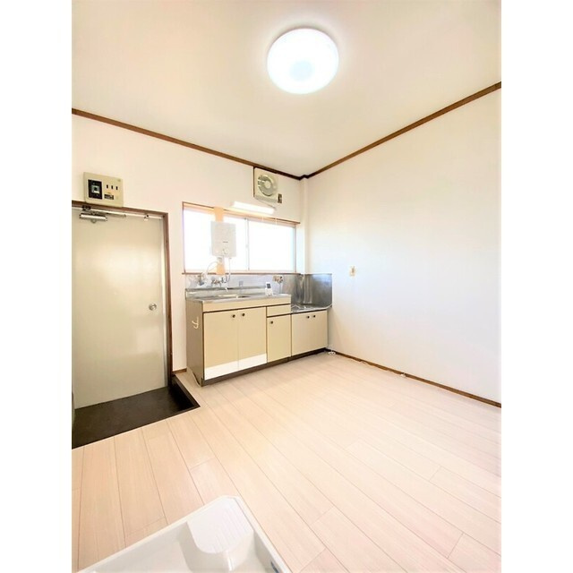 山城ハイツの内装