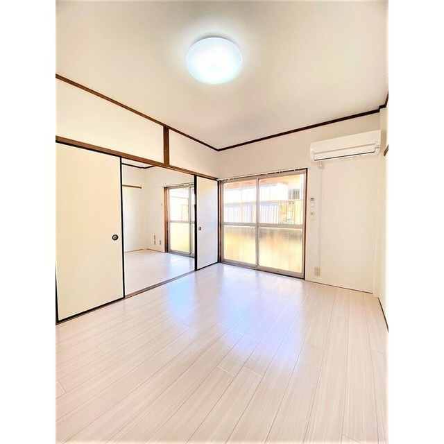 山城ハイツの内装