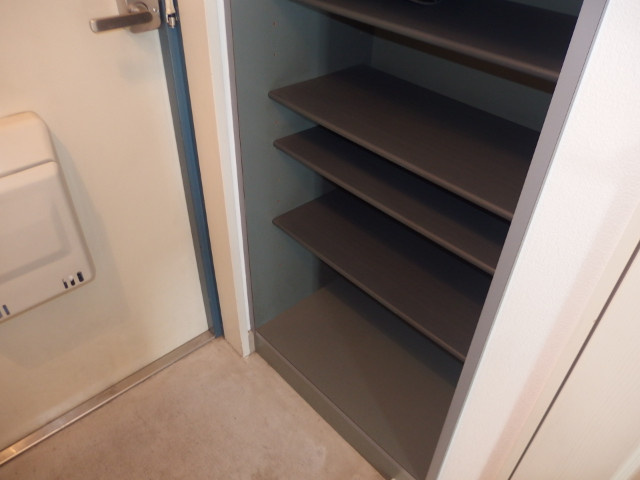 コメルスＶの収納