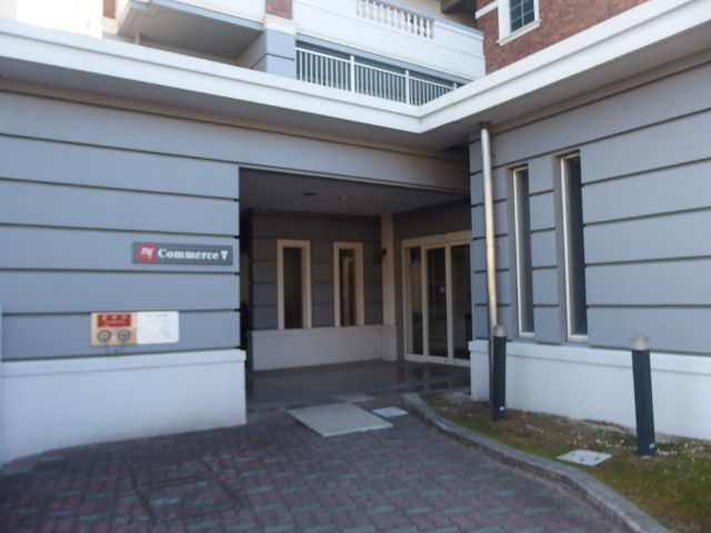 コメルスＶのエントランス