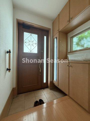 【玄関】 | 家族分の靴をしっかり収納できるシューズボックス♪　　　　　　　　　
玄関の美観と使いやすさを両立します◎